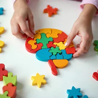 Як розвивальні настільні ігри допомагають у навчанні