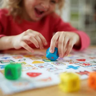 Настільні ігри з кубиком для розвитку навичок лічби у дітей