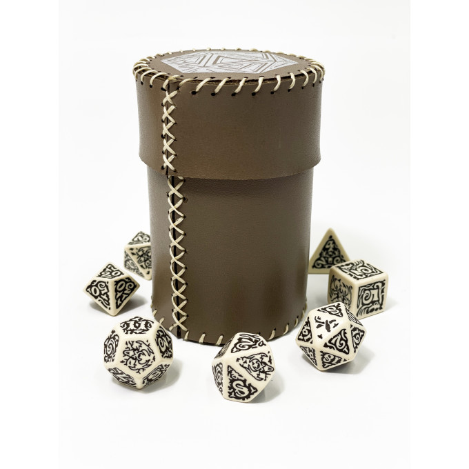 Стакан для кубиків D20 коричневий Dice Cup