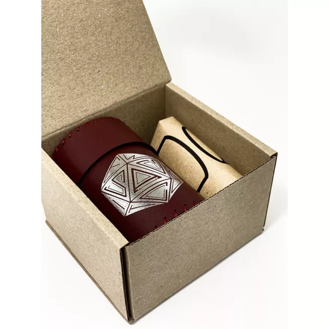 Стакан для кубиків D20 бургунді Dice Cup