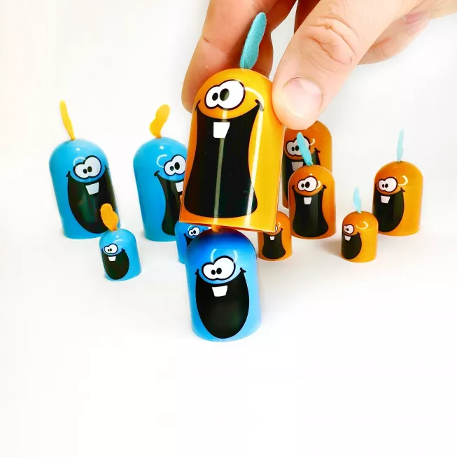 Настільна гра Невгамовні Гоблери (Gobblet Gobblers)