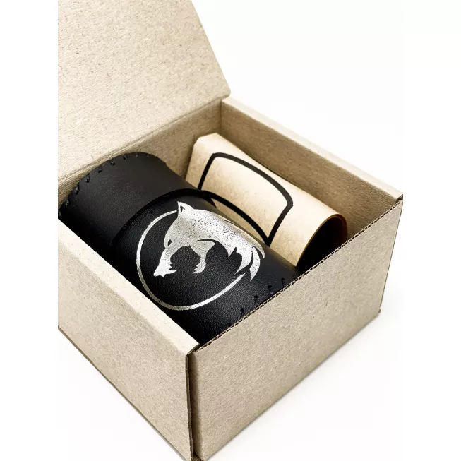 Стакан для кубиків Вовк чорний Dice Cup