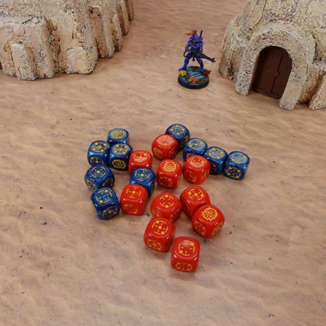 Набір кубиків Crosshairs Compact D6: Cobalt & Red Dice Set