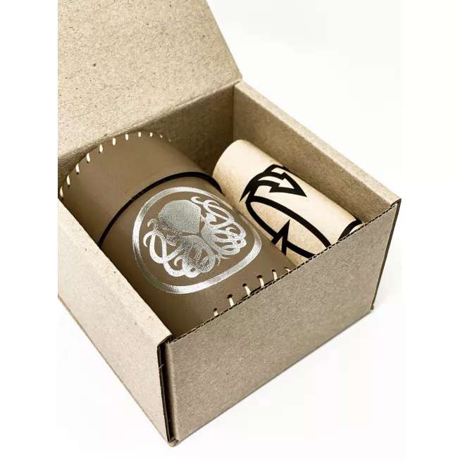 Стакан для кубиків Ктулху коричневий Dice Cup