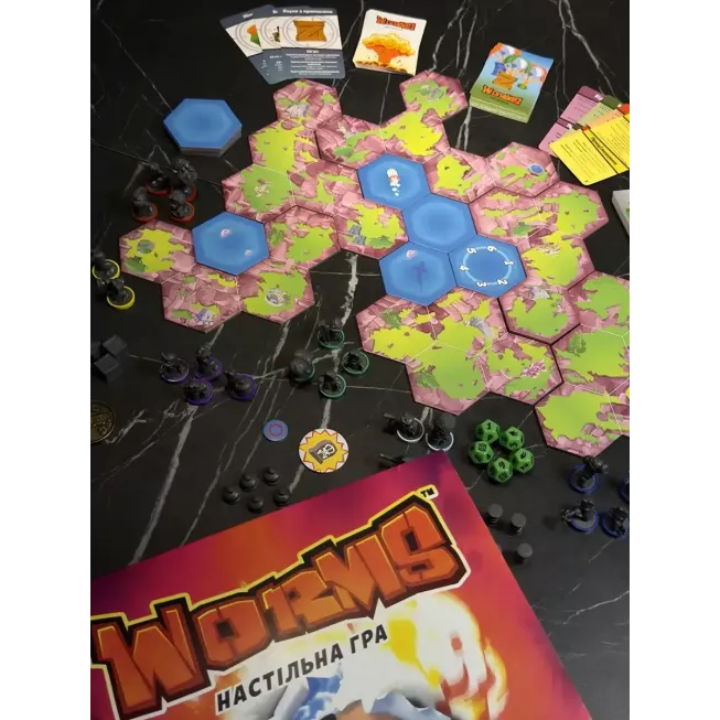 Настільна гра Черв'ячки (Worms)