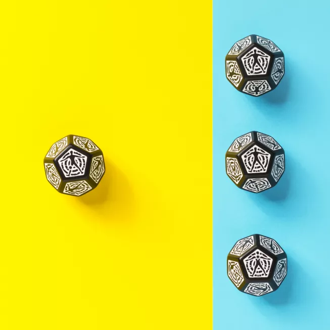 Кубик D12 Hit Location Black & White Die: купити за кращою ціною в Україні