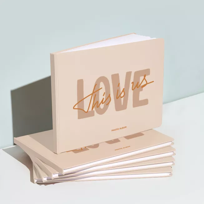 Фотоальбом. LOVE. This is us: купити за кращою ціною в Україні