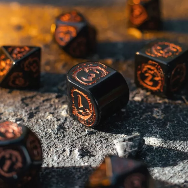 Набір кубиків Dragons Modern Dice Set: Obsidian (7): купити за кращою ціною в Україні