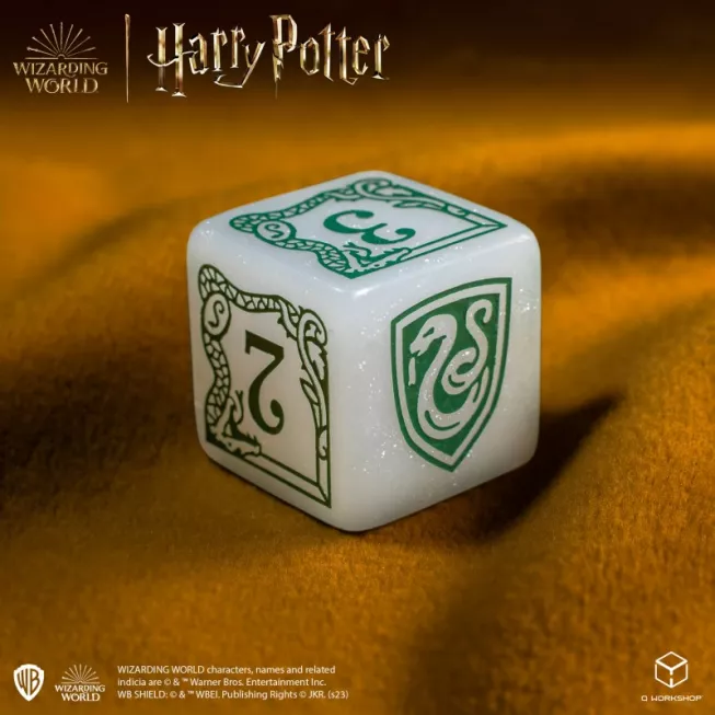 Набір кубиків Harry Potter. Slytherin Modern Dice Set - White (7): купити за кращою ціною в Україні