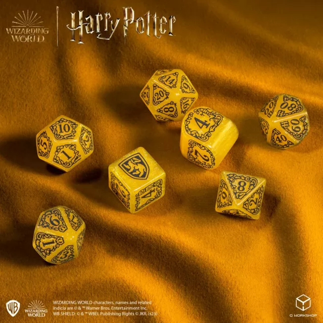 Набір кубиків Harry Potter. Hufflepuff Modern Dice Set - Yellow (7): купити за кращою ціною в Україні
