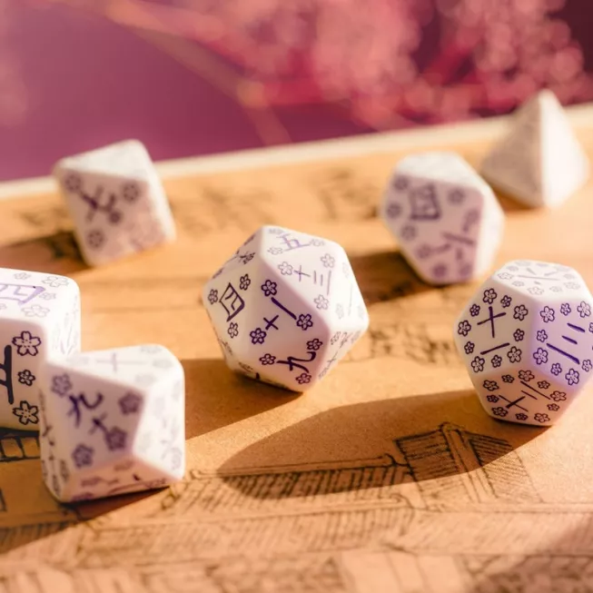 Набір кубиків Japanese Dice Set: Blue Star Lotus (7): купити за кращою ціною в Україні
