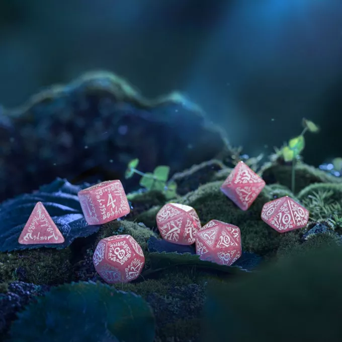 Набір кубиків Elvish Shimmering pink & White Dice Set (7): купити за кращою ціною в Україні