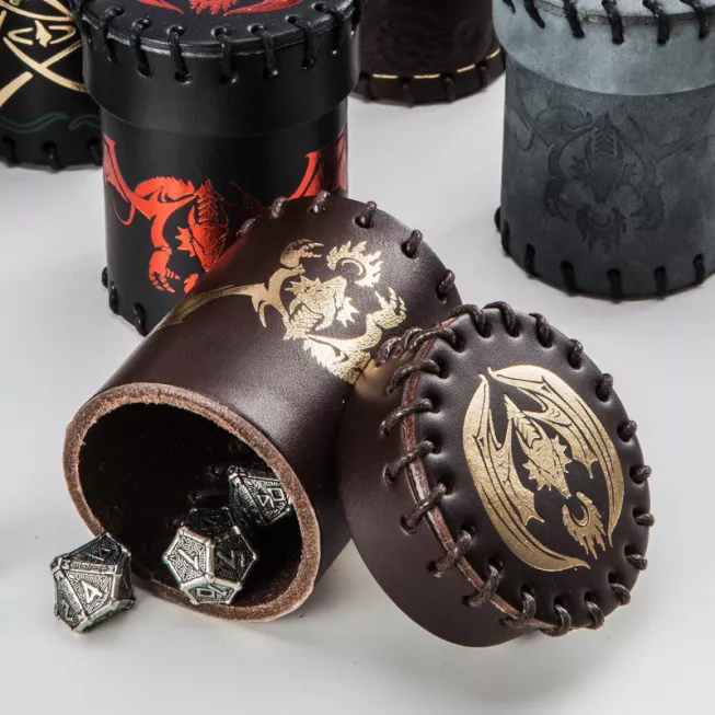 Стакан для кубиків Flying Dragon Brown & golden Leather Dice Cup: купити за кращою ціною в Україні